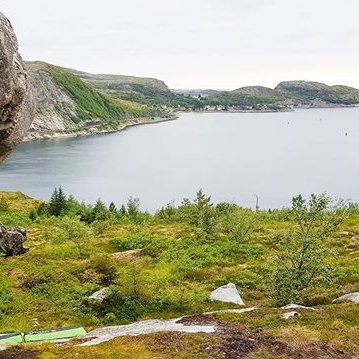 Our ambassador and pal @tomasogreksak went for a climbing trip to Scandinavia.
Perfect nature, perfect conditions, perfect climbing 📸by @alexandravorosova 
#ocun #thinkvertical #engineeredforclimbing #engineeredforbouldering #bouldering #climbingaddict